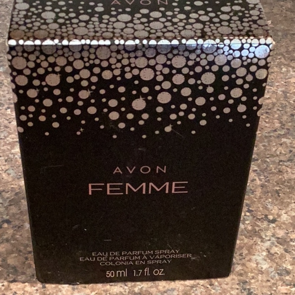 Avon Femme perfume